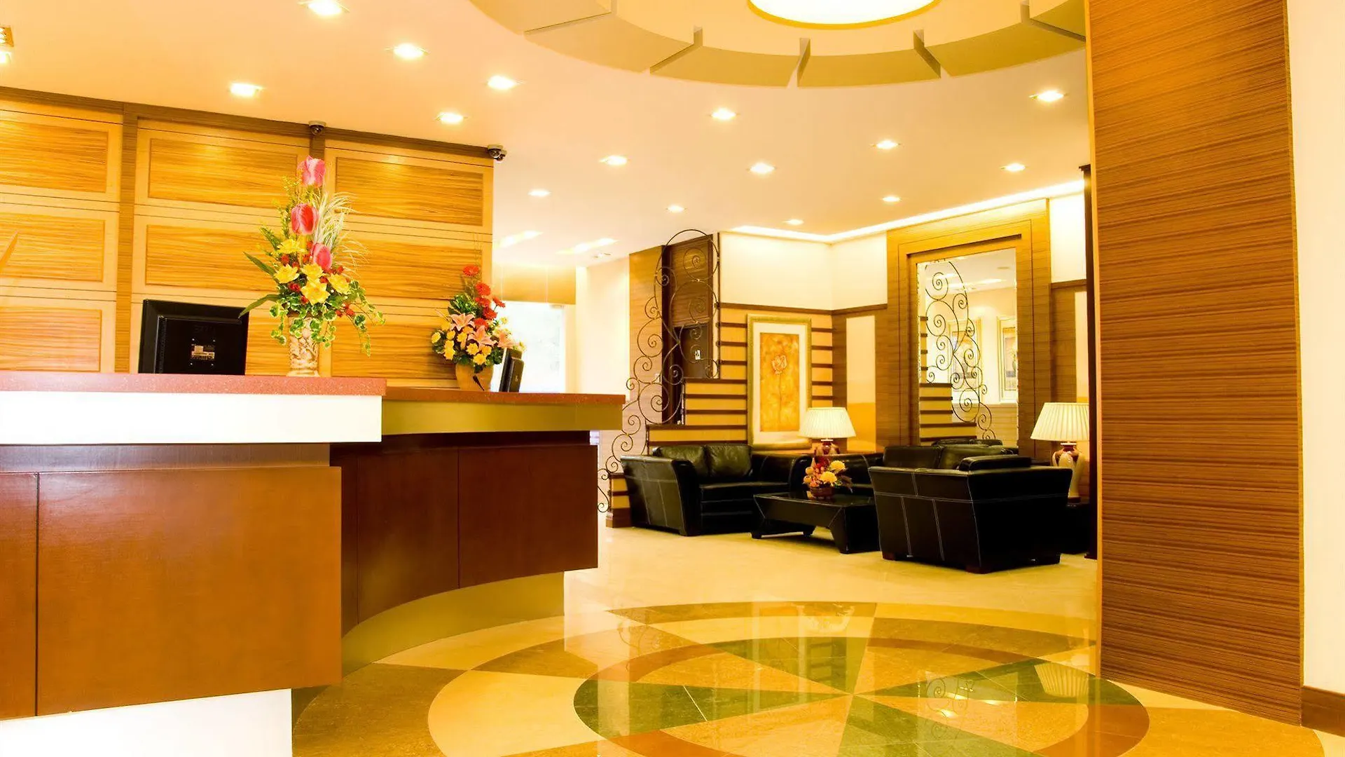 Celyn Hotel City Mall Κότα Κιναμπαλού